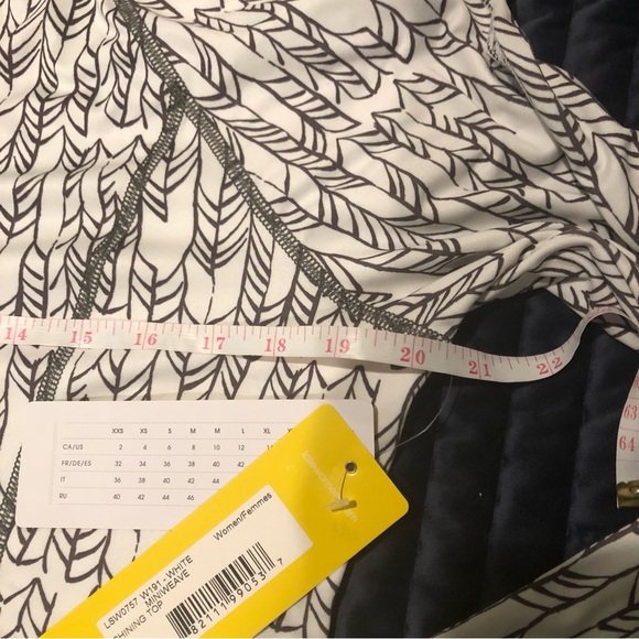 Lole quick dry long sleeve active wear - Picture 9 of 11